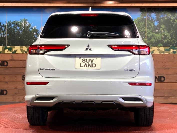 2022 Mitsubishi OUTLANDER PHEV 5LA-GN0W (UW-6a43331c82165)[18]
