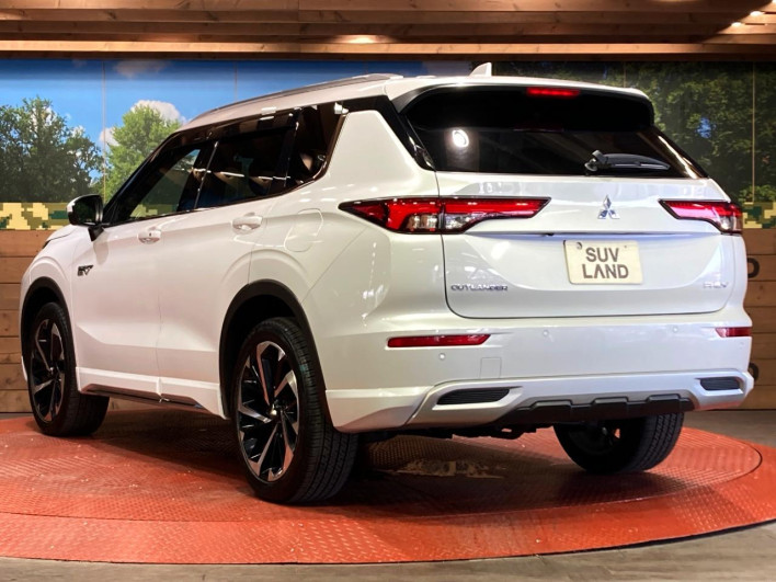 2022 Mitsubishi OUTLANDER PHEV 5LA-GN0W (UW-6a43331c82165)[19]