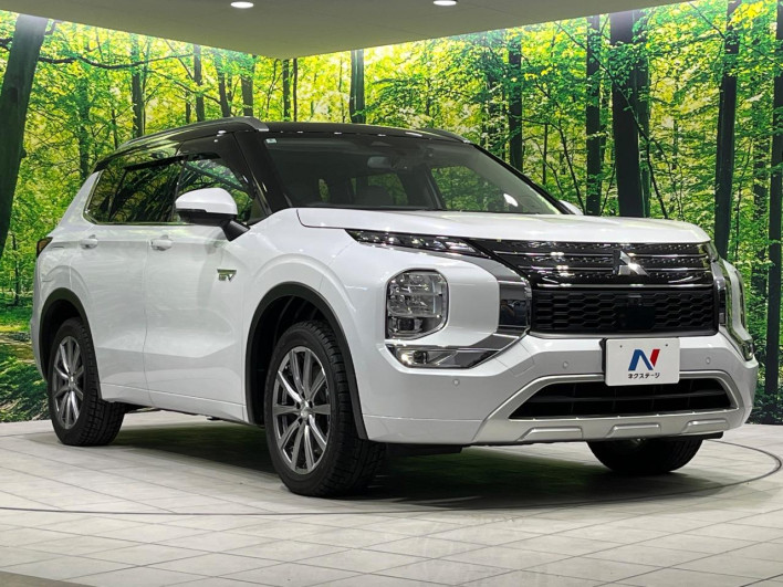 2022 Mitsubishi OUTLANDER PHEV 5LA-GN0W (UW-6a43331cab7e7)[19]