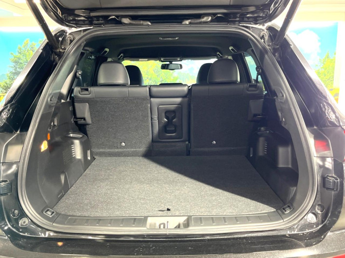 2023 Mitsubishi OUTLANDER PHEV 5LA-GN0W (UW-6a43331d9e9be)[12]