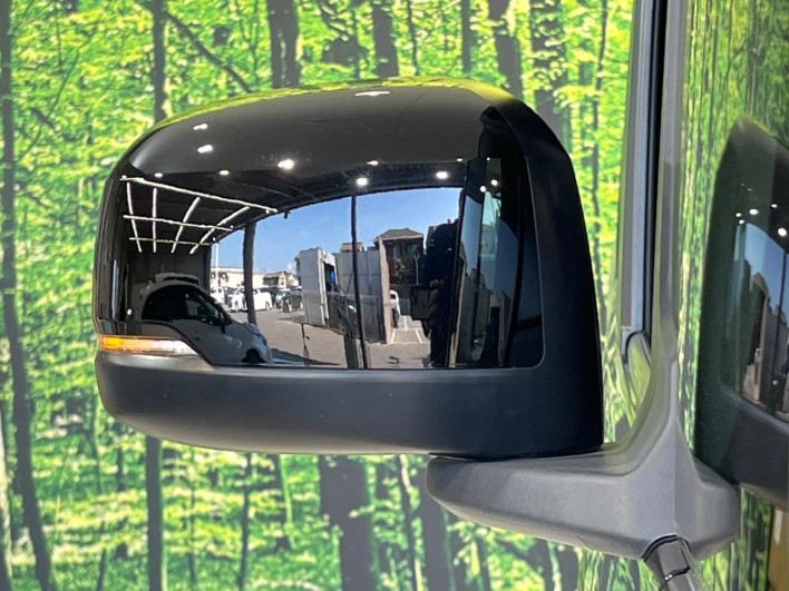 2023 Honda N-BOX CUSTOM 6BA-JF3 (UW-6a43336ab9725)[24]