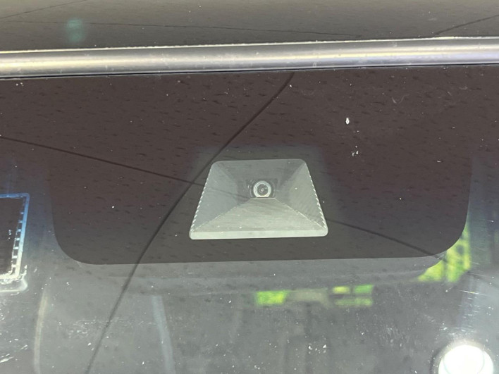 2022 Honda N-BOX CUSTOM 6BA-JF4 (UW-6a43336c3a180)[11]