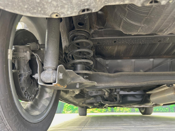 2023 Honda N-BOX CUSTOM 6BA-JF5 (UW-6a433373aa7c1)[23]