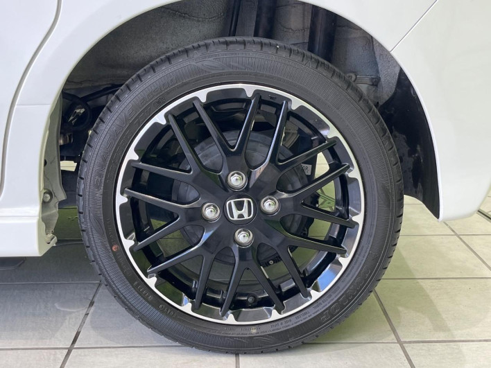2024 Honda N-BOX CUSTOM 6BA-JF5 (UW-6a433373c5bf8)[7]