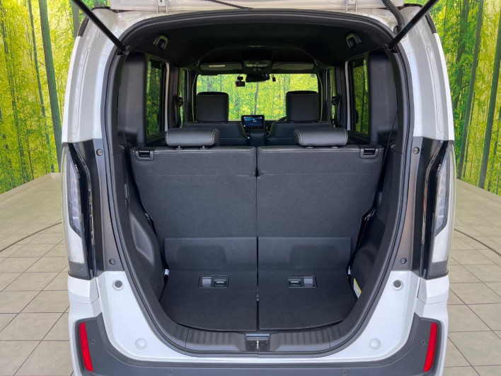 2024 Honda N-BOX CUSTOM 6BA-JF5 (UW-6a433373c5bf8)[17]