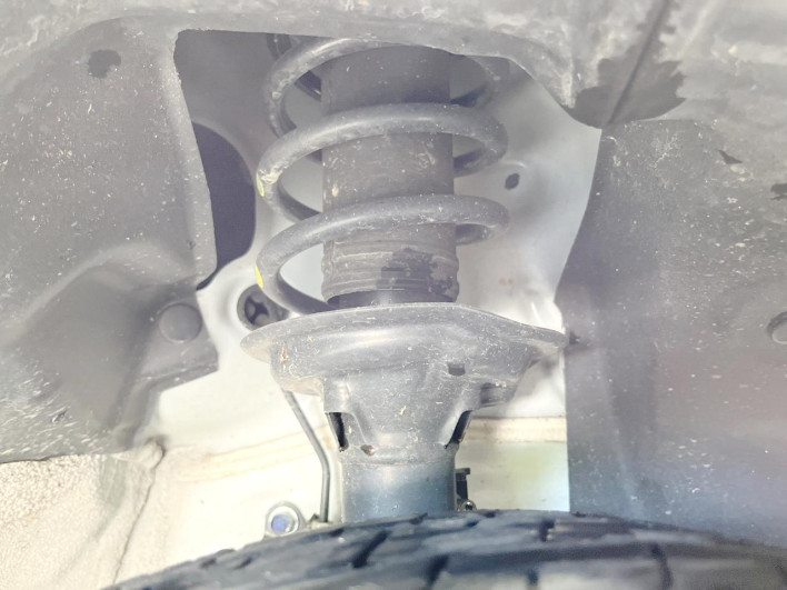 2025 Honda N-BOX CUSTOM 6BA-JF5 (UW-6a433374836c2)[24]