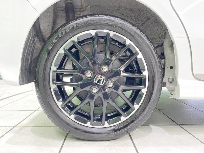 2025 Honda N-BOX CUSTOM 6BA-JF5 (UW-6a433374836c2)[22]