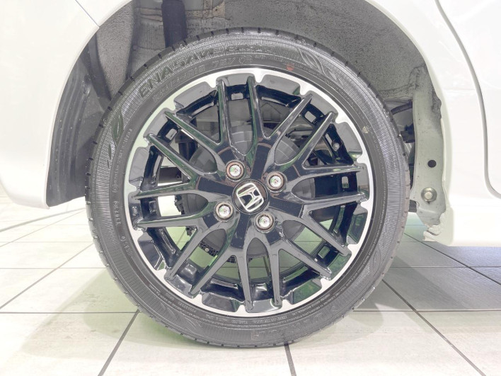 2025 Honda N-BOX CUSTOM 6BA-JF5 (UW-6a433375763aa)[22]