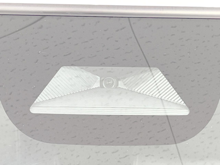 2025 Honda N-BOX CUSTOM 6BA-JF5 (UW-6a433375763aa)[9]