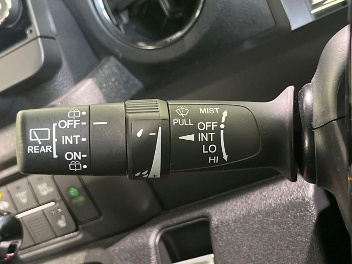 2024 Honda N-BOX CUSTOM 6BA-JF6 (UW-6a433377178d5)[17]