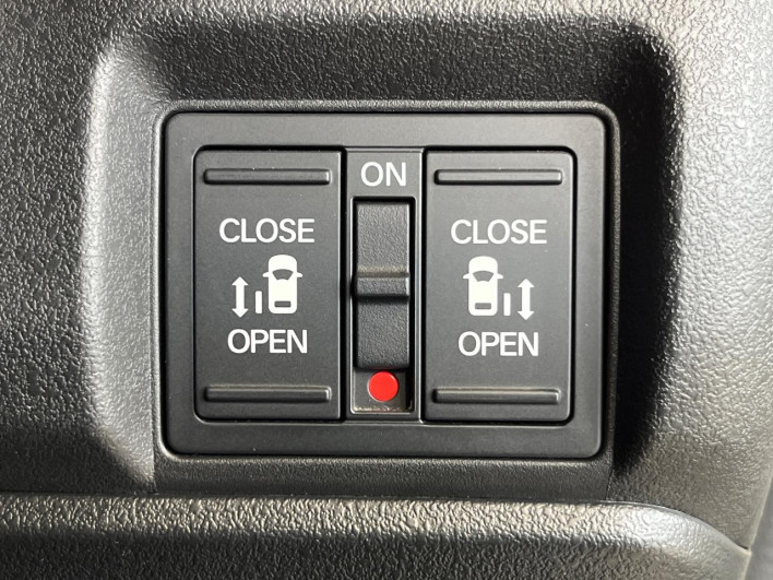 2024 Honda N-BOX CUSTOM 6BA-JF6 (UW-6a433377178d5)[28]