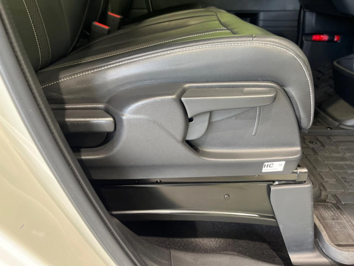 2024 Honda N-BOX CUSTOM 6BA-JF6 (UW-6a433377178d5)[26]