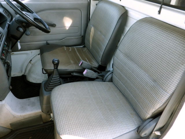 1994 Honda Acty Truck HA3 (UW-6a0fd9e2eeca1)[5]